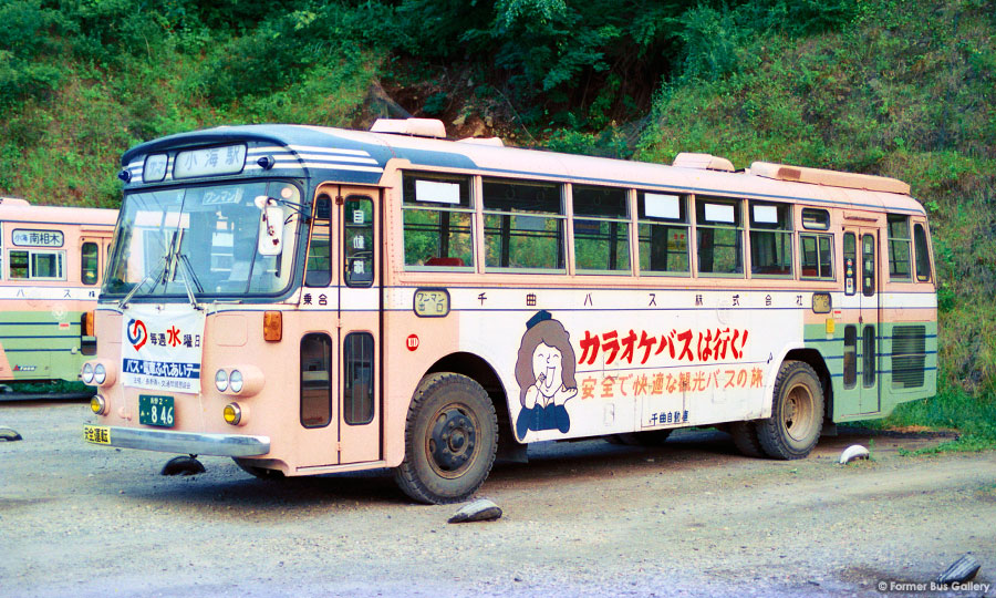 千曲バス 日産ディーゼル4R95